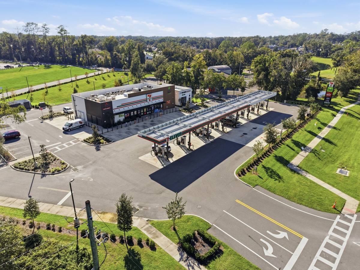 Aerial photo of a new 7-Eleven on Maricamp Road in Ocala